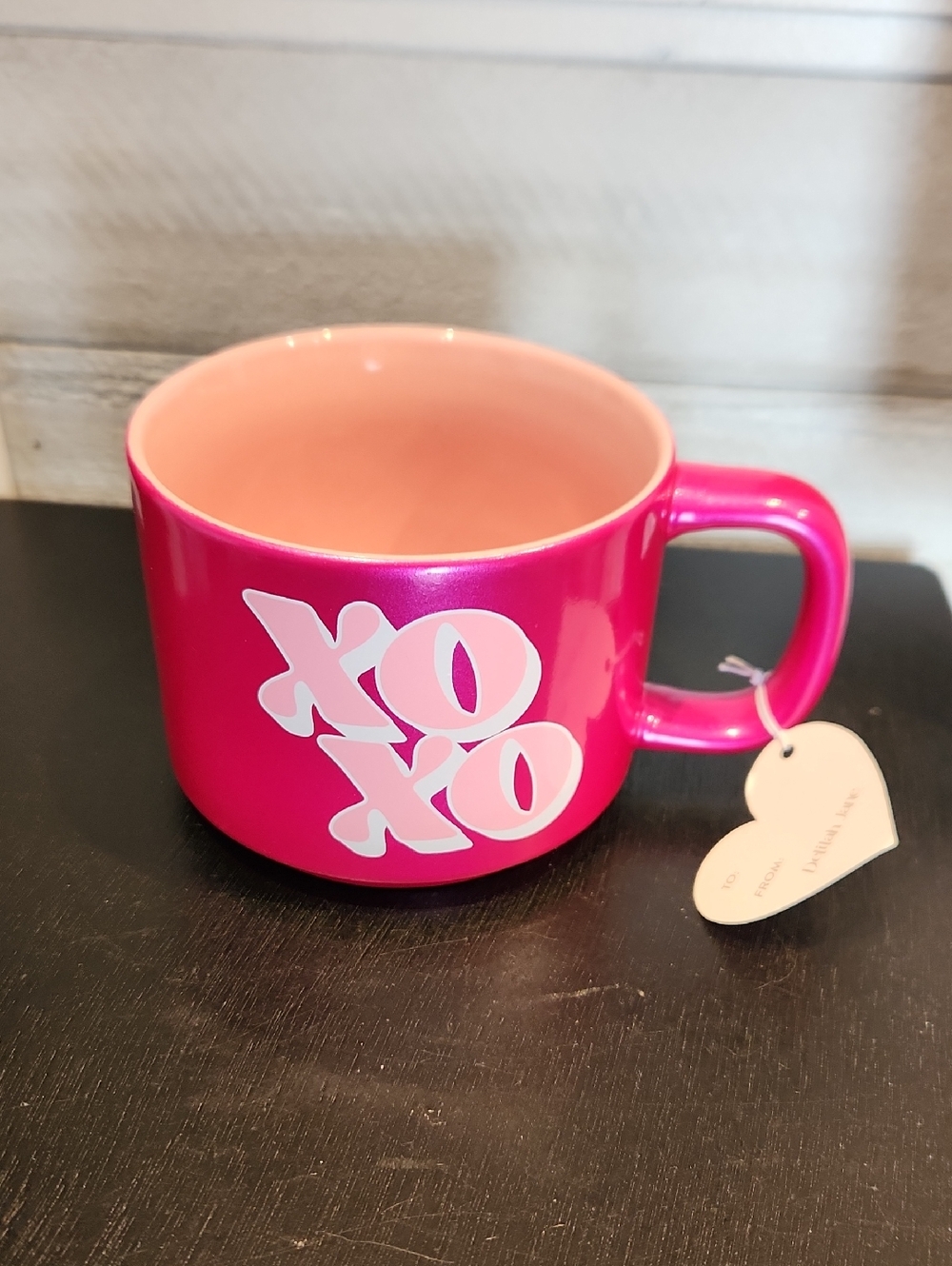 NWOT Delulah Jane Hot Pink XOXO Ceramic Coffee/Tea Mug